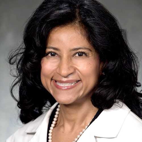 Headshot of Carmen Guerra